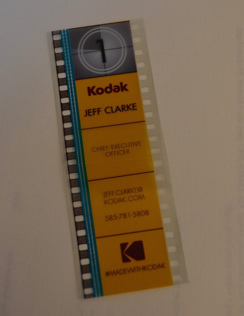 Film er ikke lengre ryggraden i Kodak. Det hindrer ikke deres konsernsjef fra å ha bransjens kuleste visittkort.