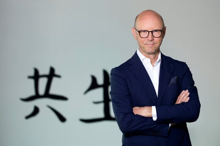 peter-saak-headshot_abfabe6b7b324cfea5a7bc26dc047044-1